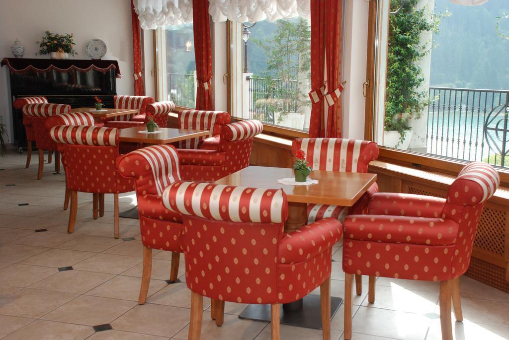 Ariston Lake View Hotel Molveno Exteriör bild